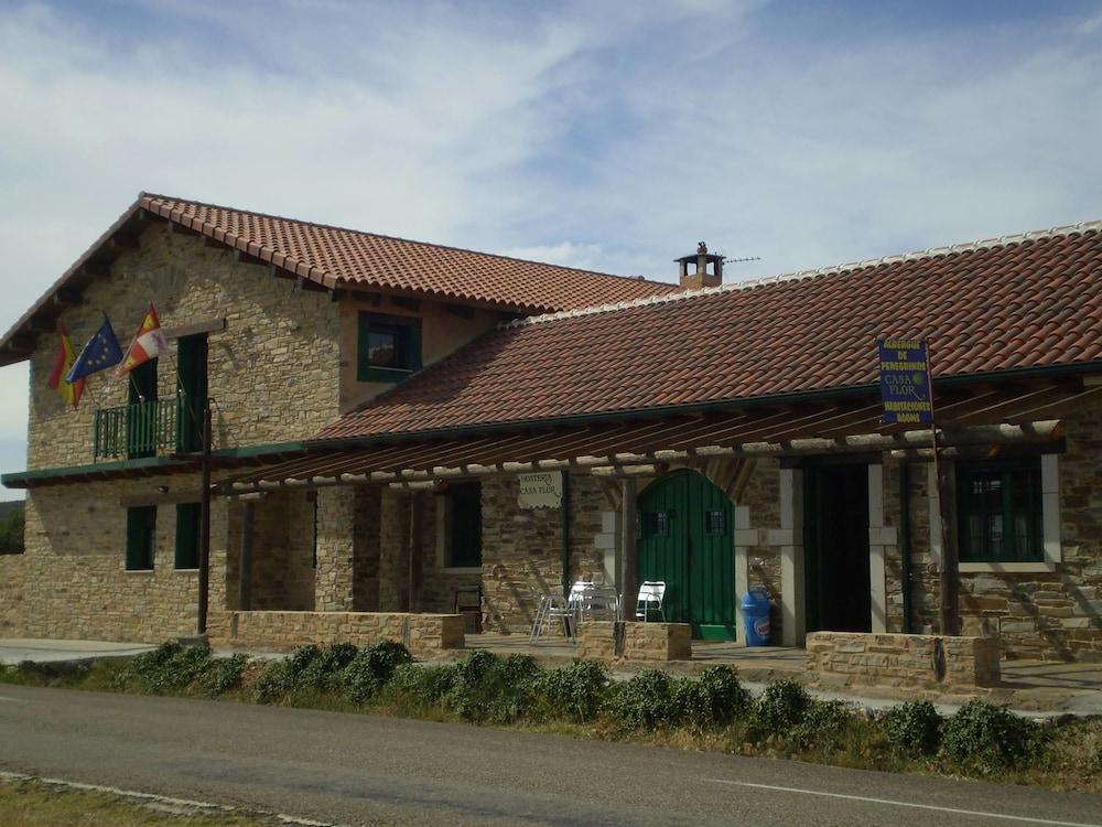 Hosteria Casa Flor Hotel Murias de Rechivaldo Exterior photo